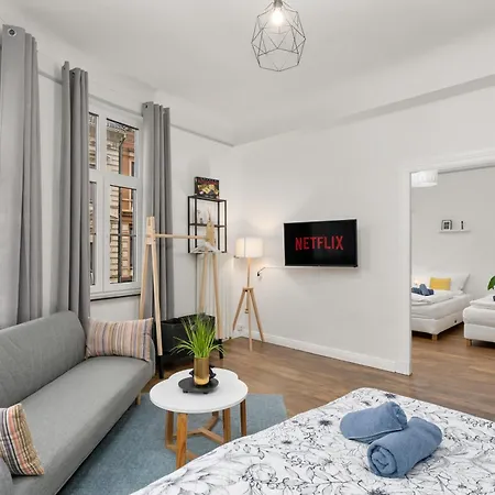 Homey - Im Viertel Mit Parkplatz Lägenhet Bremen